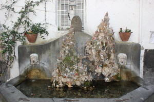 Belén Fuente Plaza Espíritu Santo Amalfi