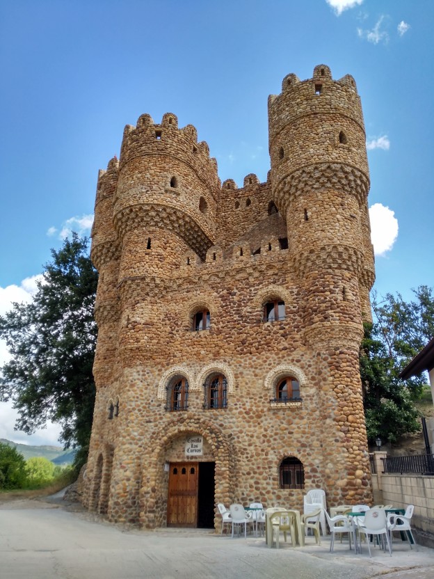 Castillo de Las Cuevas