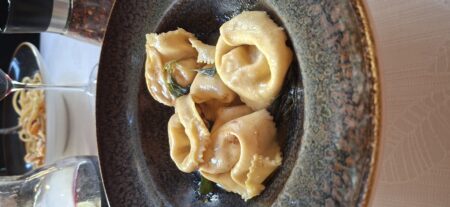 Tortellini en Ristorante Sociale